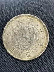 3808【発行最初年】明治3年20銭銀貨　古銭　竜　龍　ドラゴン　エラーコイン 楽天市場】【明瞭ウロコ】旭日竜20銭銀貨 明治3年(1870年) 美品