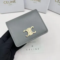 2024年最新】celine 財布 二つ折りの人気アイテム - メルカリ