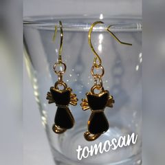 ねこちゃんピアス(黒)イヤリング他変更可能