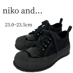niko and... ニコアンド 黒 スニーカー Mのサムネイル