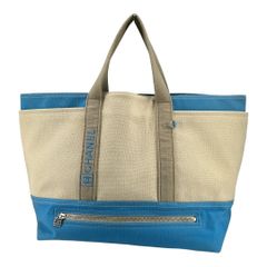 miumiu サングラス　ローズモチーフ　SMU55E-1AM-7B1　ケース有 miumiu サングラス ローズモチーフ SMU55E-1AM-7B1 ケース有