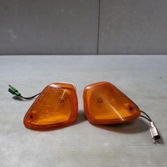 アルファロメオ75フロント ウィンカー オレンジ 2個セット新品 アルファロメオ75フロント ウィンカー オレンジ 2個セット新品 - メルカリ