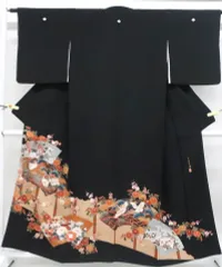 【一輝堂】【着物】黒留袖 五つ紋 比翼仕立 落款入り 金彩 古典文 身丈約158.5cm 裄丈約62.5cm 25z06-3277