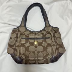 COACH シグネチャー ブラウン