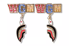 BAPE CRYSTAL STONE SHARK PIERCE 1G30-282-515