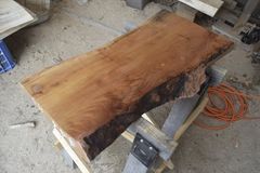 アウトレット ケヤキ(欅)の一枚板 長さ約79cm 幅約38～40cm 厚さ約4.4cm DIY用 Z635