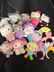 サンリオ　ハローキティ　クロミ　マイメロディ　ポムポムプリン　シナモロール　ウサハナ　ぬいぐるみ　マスコット　キーホルダー　16点まとめ売り