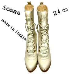 【冬の女王❤️ホワイトブーツ】アイコン　icone 本革　レザー　毛皮　ショートブーツ　レディース　ブーティ　ブーツ　靴　ホワイト　白　ホワイト　紐ブーツ　サイズ37  24㎝　ヒール　11.5㎝　イタリア製