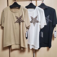 Bluefronce 新品タグ付き　日本製　星型ビーズ装飾 半袖Tシャツ 3色　日本製　刺繍　接触冷感素材　紫外線防止素材　38/40サイズ