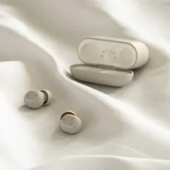 【新品 未使用 未開梱】 FINAL　完全ワイヤレスイヤホン ASMR専用音質　ZE500 for ASMR CREAMのサムネイル