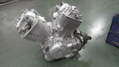 ☆SR400☆ビッグフィンシリンダーヘッド☆ラウンドタイプ☆ワンオフ