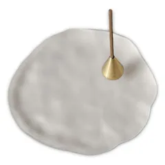 【新品】 インセンスホルダー トレー ガラス スモーク 真鍮 お香立て おしゃれ インセンススティック 入れ 線香 立て かわいい パロサントホルダー パロサント 置き 北欧 シンプル ユニーク 韓国 透明 クリア 受け皿 (お香立ての種類(ドロップ型)) 0