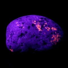 ユーパーライト 原石 39g 新種の鉱物 アメリカ ミシガン州産 1点もの 天然石 パワーストーン ブラックライト付き