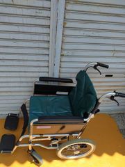 送料無料（一部地域を除く）　カワムラサイクル　ノーパンク　介助式車いす　BM16-40SB-M　KM-25-0805-05