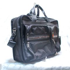 TUMI トゥミ ラージ エクスパンダブル オーガナイザー PC ブリーフ  ビジネスバッグ 黒 ブラック 収納多数 26141D4
