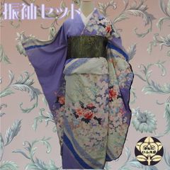 【振袖セット】勿忘草色に百花柄の振袖と深緑色に草花と波間模様の帯