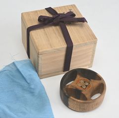 茶道具　織部焼　はじき織部　香合　裏千家十五代鵬雲斎極め箱　D　R5178 茶道具 織部焼 はじき織部 香合 裏千家十五代鵬雲斎極め箱 D R5178