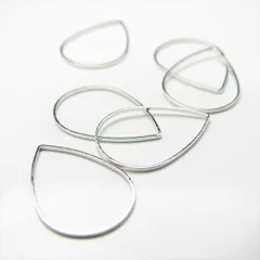 T-323 フレームパーツ しずく 24.5mm×17mm【シルバー】6個入 メタルフープ 雫 ドロップ 雨 涙 枠 材料 資材 シンプル ピアス イヤリング ブレスレット ネックレス ハンドメイド アクセサリー パーツ