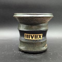 《プロトタイプ》  Mサイズ 3.5号 トールシェイプ ブラックグラデーション  IIIVIIX イーヴィックス 陶器鉢 植木鉢 観葉植物 多肉植物 アガベ 塊根植物 グラキリス 亀甲竜 エケベリア ハオルチア