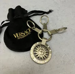 2023年最新】versace キーホルダーの人気アイテム - メルカリ