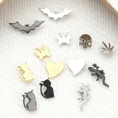 鼻ピアス レディース メンズ ノーズスタッド ハート キャット バタフライ コウモリ トカゲ ガイコツ サージカルステンレス 金属アレルギー対応 ボディピアス 猫 蝶 髑髏 ドクロ こうもり ユニセックス 1個売り 20ゲージ メール便 送料無料 秋冬 大人気
