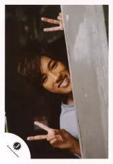 【中古】生写真(ジャニーズ) 関西ジャニーズJr./吉岡廉/顔アップ・衣装グレー・両手ピース・首傾げ・笑顔/公式生写真