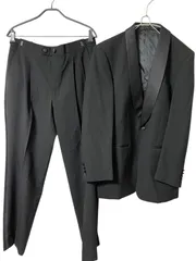 【美品】MARIO VALENTINO グレー スーツ A5 2パンツ 美品】MARIO VALENTINO グレー スーツ A5 2パンツ