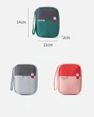 新品　お薬ポーチ　携帯ポーチ　救急箱　キャンプ用品　トラベル用品