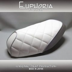 □【DIO ディオ AF34 AF35 SR ZX】張替え済♪　カスタムシート　白/グレー/シルバー　ダイヤ柄《Euphoria》□MK51384