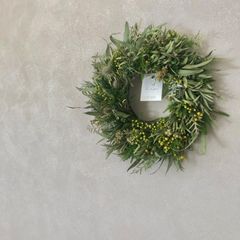 Breath of Spring 春の息吹　アオモジの蕾のラウンドリース　28cm