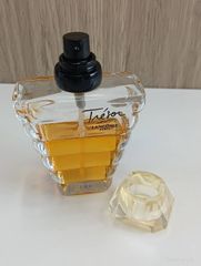ランコム トレゾァ オー ドゥ パルファン 50ml Tresor - メルカリ