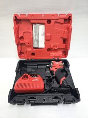 【中古品】 ミルウォーキー milwaukee 1/2インチ インパクトレンチ 12V M12 FIWF12-0C JP バッテリー 充電器 収納ケース ○YR-18806○