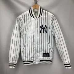 Majestic MLB NEWYORK YANKEES 中綿　レタージャケット　ブルゾン　サイズM　　汚れ　06081504　01
