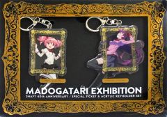 魔法少女まどか☆マギカ×＜物語＞シリーズ」キーホルダー - メルカリ