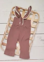 OLIVEandCRADLE　ニットパンツ　レース付きパンツ　リブパンツ　リブレギンス　出産祝い　ギフト　ボディースーツ　フリルロンパース　日本未入荷　海外子供服　ナチュラルコーデ　ベビー服　ベビーギフト　ハンドメイド　綿100