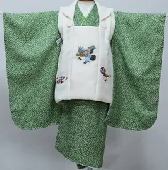 七五三 三歳 男児 被布着物セット 疋田鹿の子柄 被布に刺繍入り 緑×アイボリー 祝着 お仕立て無料 NO39801のサムネイル