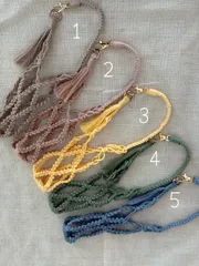 バッグにも掛けれるマクラメドリンクホルダー