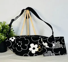 【裁縫ストア・ボヌール】大人かわいい　北欧風　上品な大花柄　ブラック/ホワイト　クロスボディーバッグ　ミニポーチ　ショルダーバッグ　ハンドバッグ　ハンドメイド　ゴージャス  スマート / №500-580