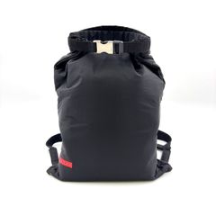 PRADA ロゴプレート シルバー金具 スポーツ ナイロン ブラック バックパック シルバー