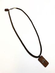 A&F ネックレス レザーコード ドッグタグ風 - メルカリ