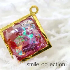 オルゴナイト　キーホルダー　レジン　ピンク　ひし型　恋愛運　仕事運　金運　お守り