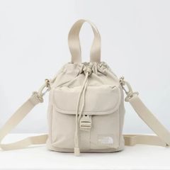 翌日発送‼️ザノースフェイスNN2PR40 BREEZE BUCKET BAG 韓国 ホワイトラベル バケットバッグ ショルダーバッグ クロスボディ ミニ 小さめ デイリーバッグ おしゃれ かわいい 新作 レディース ホワイトサンド　WHITE SAND
