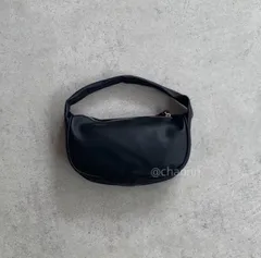 ワンハンドルムーンバッグ  ハンドバッグ 肩がけ クラッチ 3way ブラック