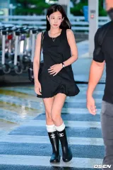 2025年最新】amoment ワンピースの人気アイテム - メルカリ