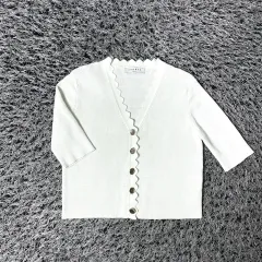 2025年最新】SANDRO ニットの人気アイテム - メルカリ