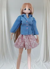 27cmドール用アウトフィット＆アクセサリーセット　ふんわり袖のシャツとティアードスカート＆ピアス・ネックレス