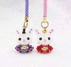 ビーズキット※白うさぎのひな根付け