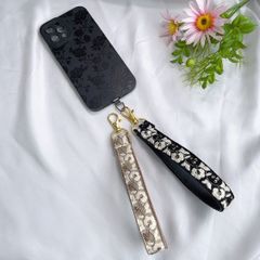 【No.4】 スマホ ハンド ストラップ/キーホルダー インド刺繍リボン 合皮