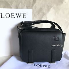 LOEWE ロエベ　ショルダーバッグ　メッセンジャーバッグ　ブラック