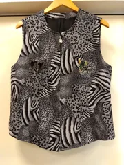 【極美品】伊太利屋　ヒョウ柄　ベスト 伊太利屋 - 伊太利屋 ヒョウ柄 ベストの通販 by m's shop｜イタリヤ